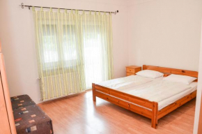 Gábor Áron Apartman